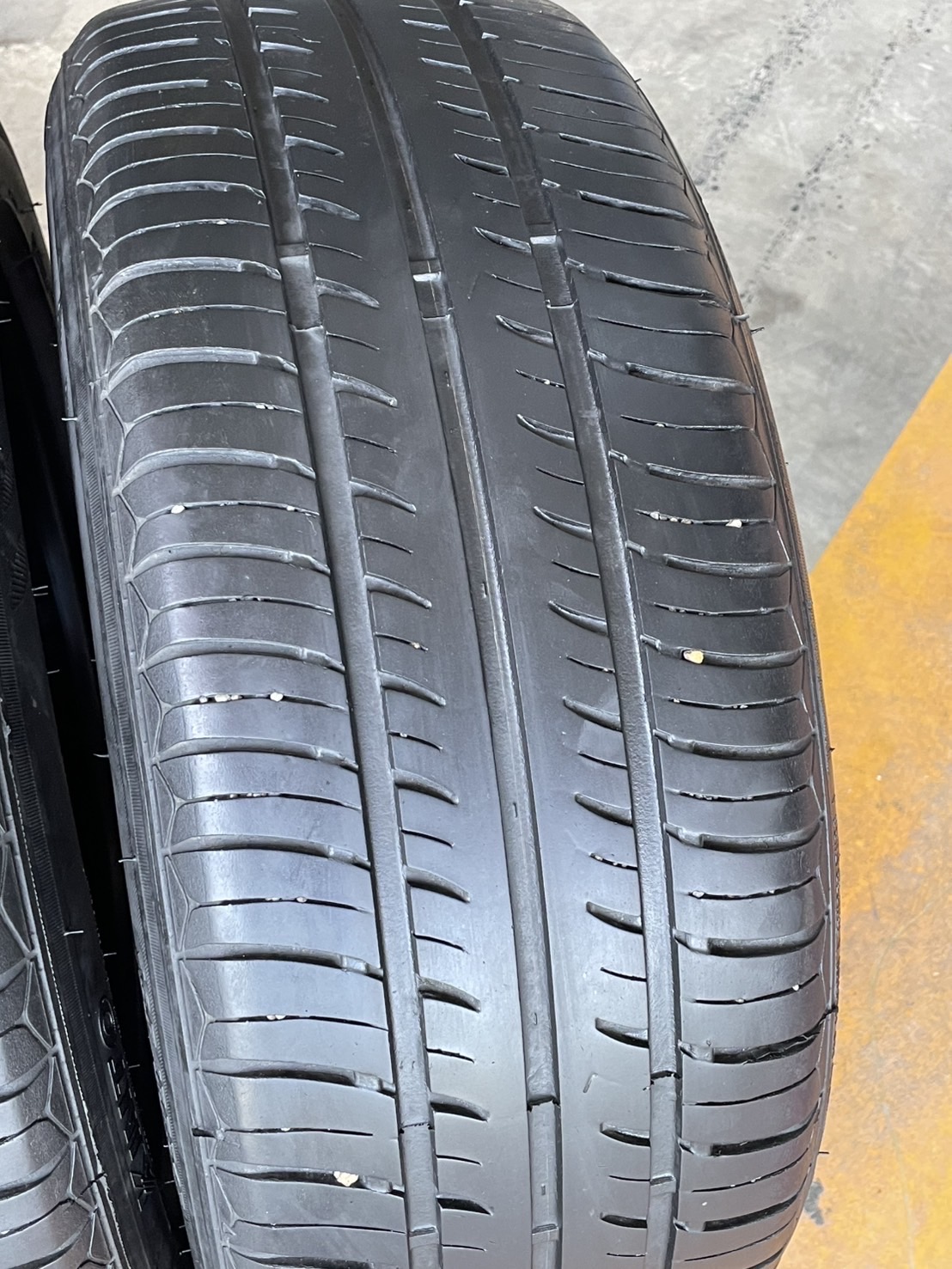 ยางมือสอง สภาพสวย ปี 2024 ยี่ห้อ Kinto รุ่น SC-901 ขนาด 195/55R15 - Image 8